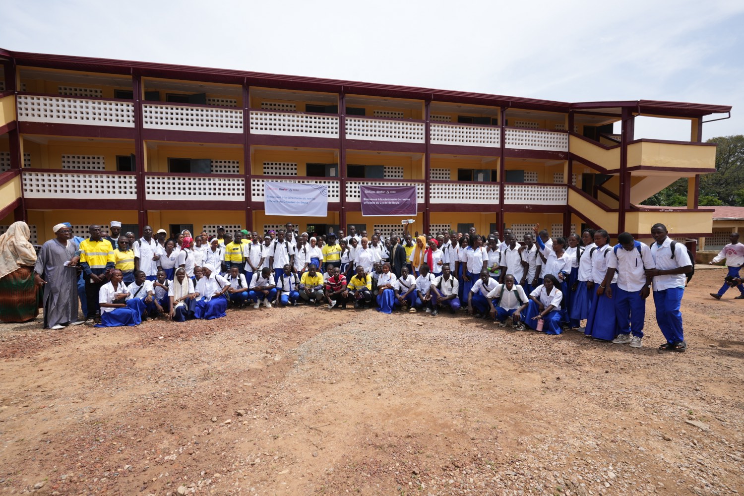 Students and guests in front of the High School of Beyla